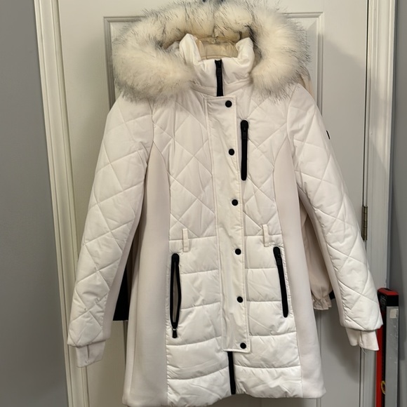 Good condition MK Michael Kors zippered and snapped hooded parka - Picture 2 of 16